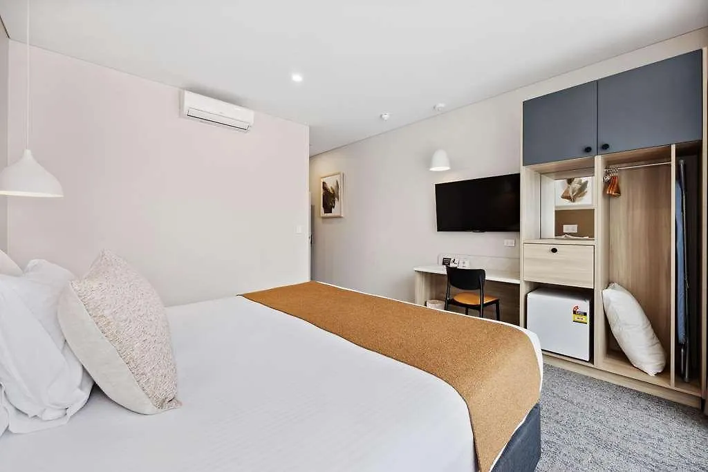 Comfort Inn Regal Park Adelaide 3*,